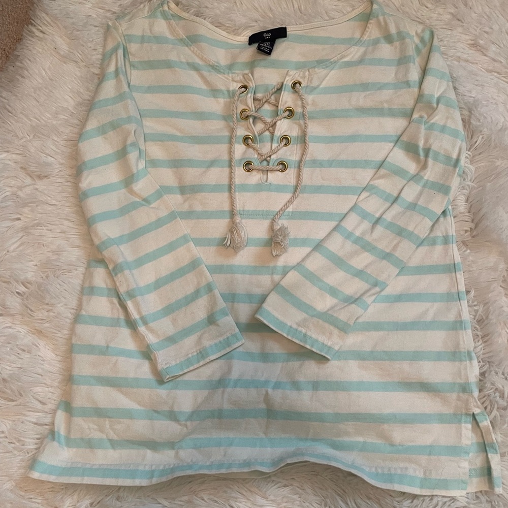 Cute Gap Top